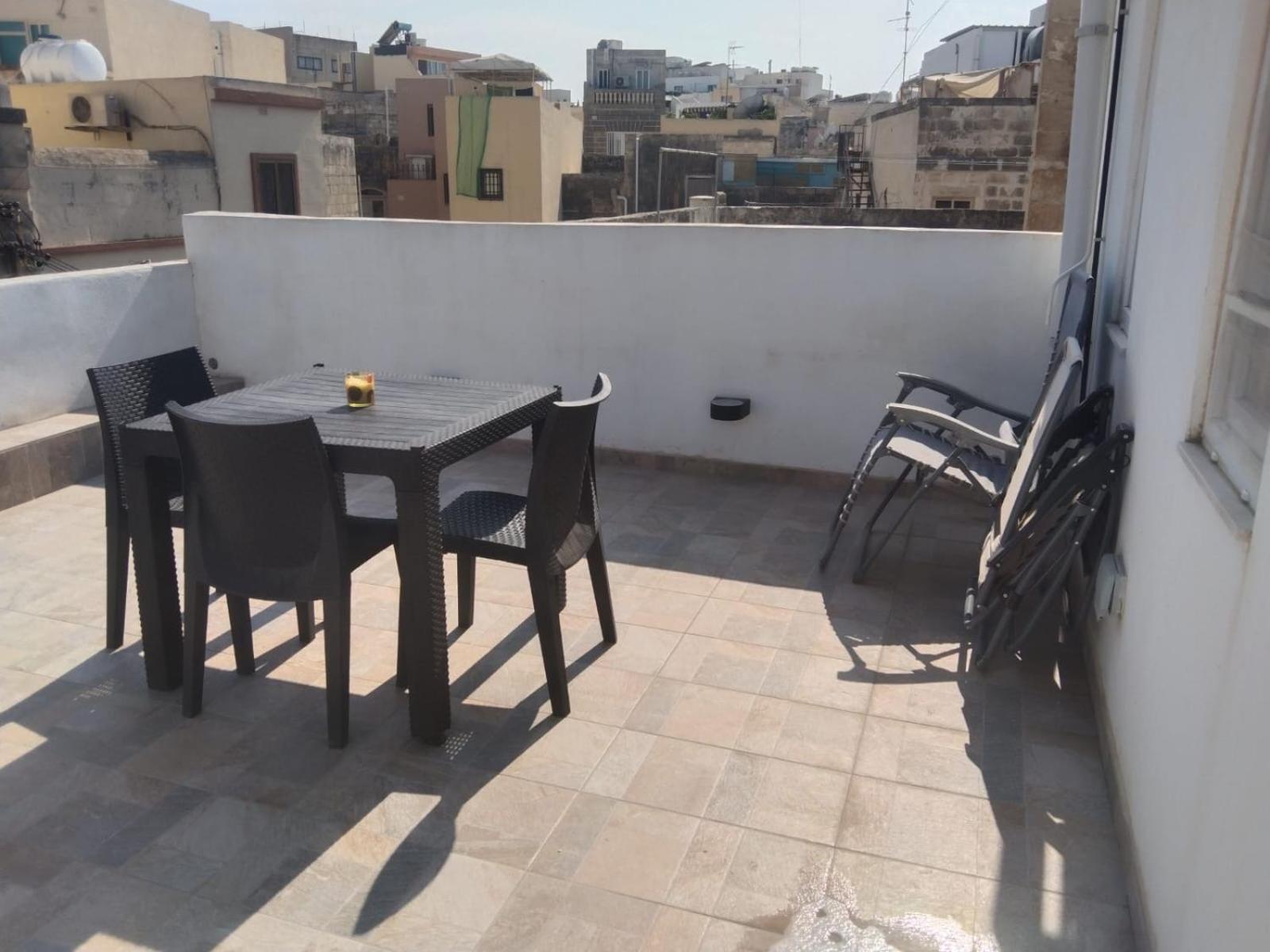 One Bedroom Appartment With Terrace In Sliema Exterior foto